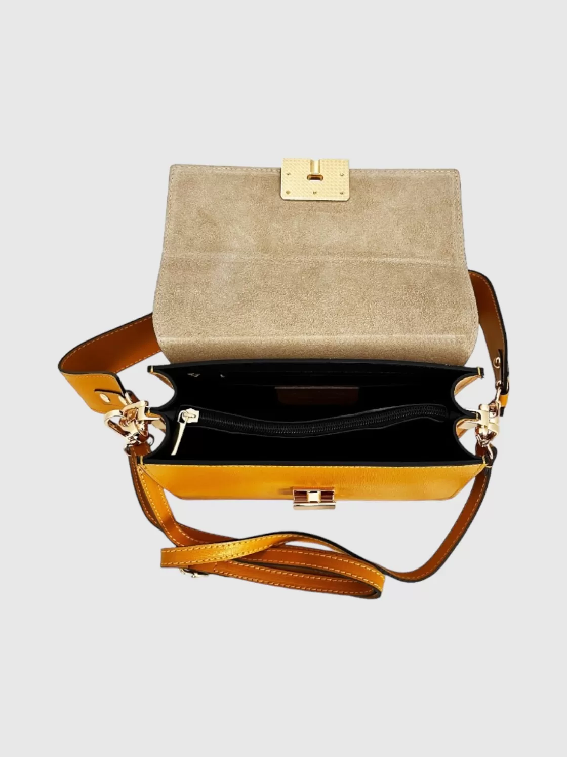 ludovica_4-20.webp Ludovica-Cheval Firenze Best