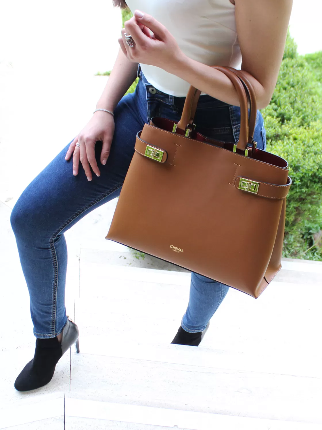 shedir_5-5.webp SHEDIR-Cheval Firenze Clearance