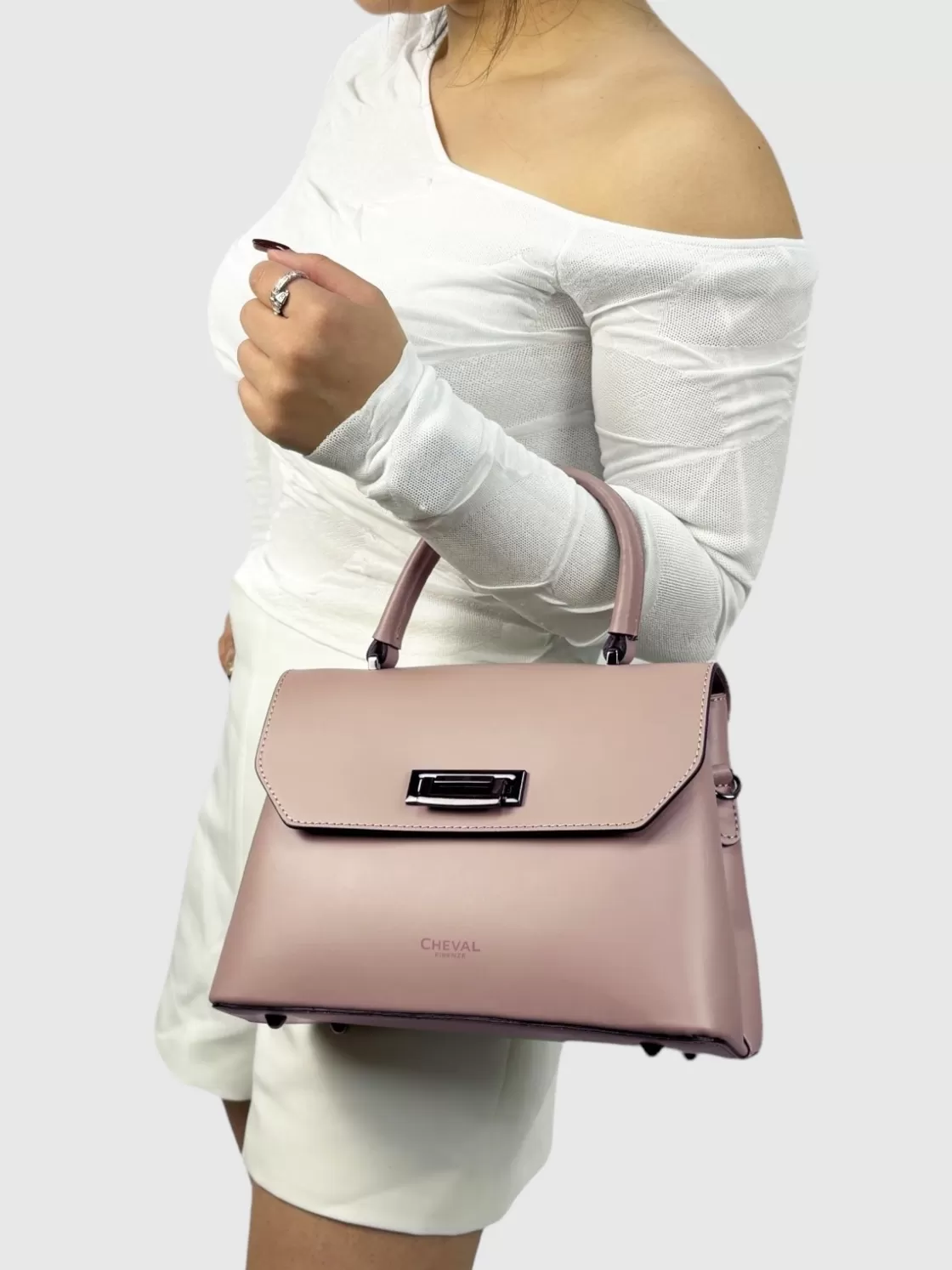 vittoria_5-1.webp Vittoria-Cheval Firenze Cheap